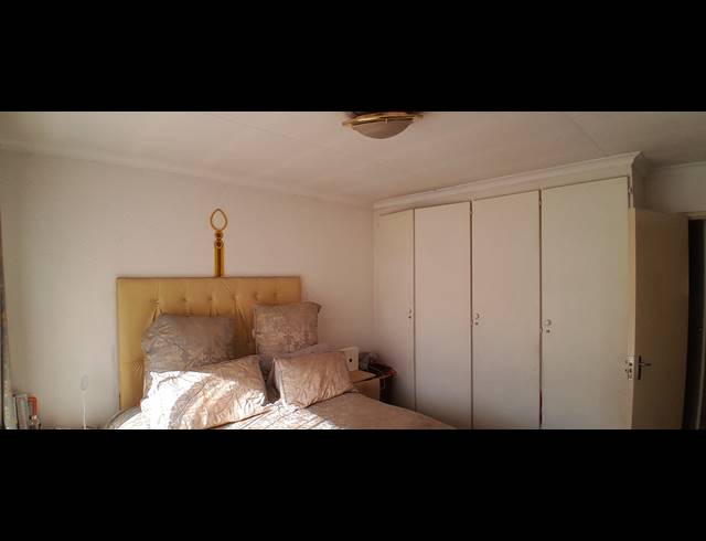 2 BEDROOM SECTIONAL TITLE FOR SALE IN BENONI CENTRAL